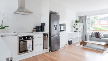 Home Warranty vs. Homeowners Insurance