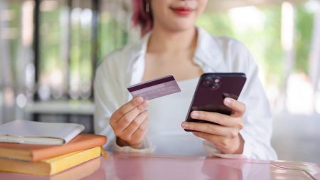 6 Signs You’re Ready For A Student Credit Card